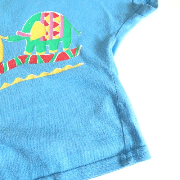 Vintage Rainbow Elephants Tee + Blue Plaid Shorts SET / 12-18M - Picture 4 of 11